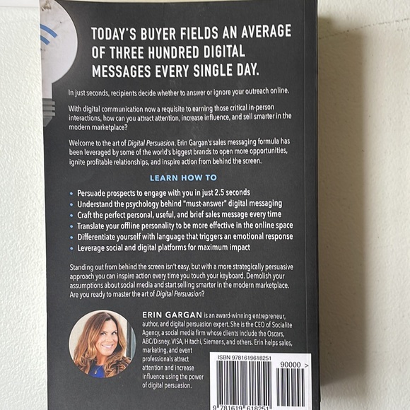 Social Media Digital Marketing textbook bundle - Picture 5 of 7